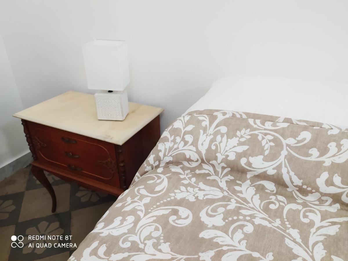 Dante Alighieri House Apartment Бари Екстериор снимка