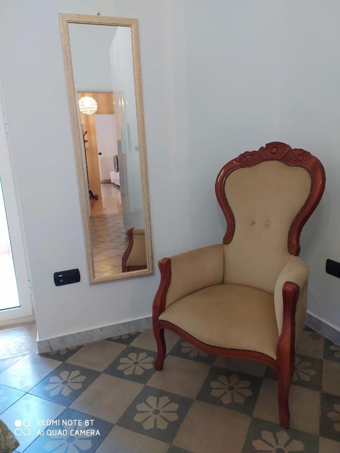 Dante Alighieri House Apartment Бари Екстериор снимка